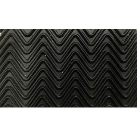 Wavy Top Conveyor Belt
