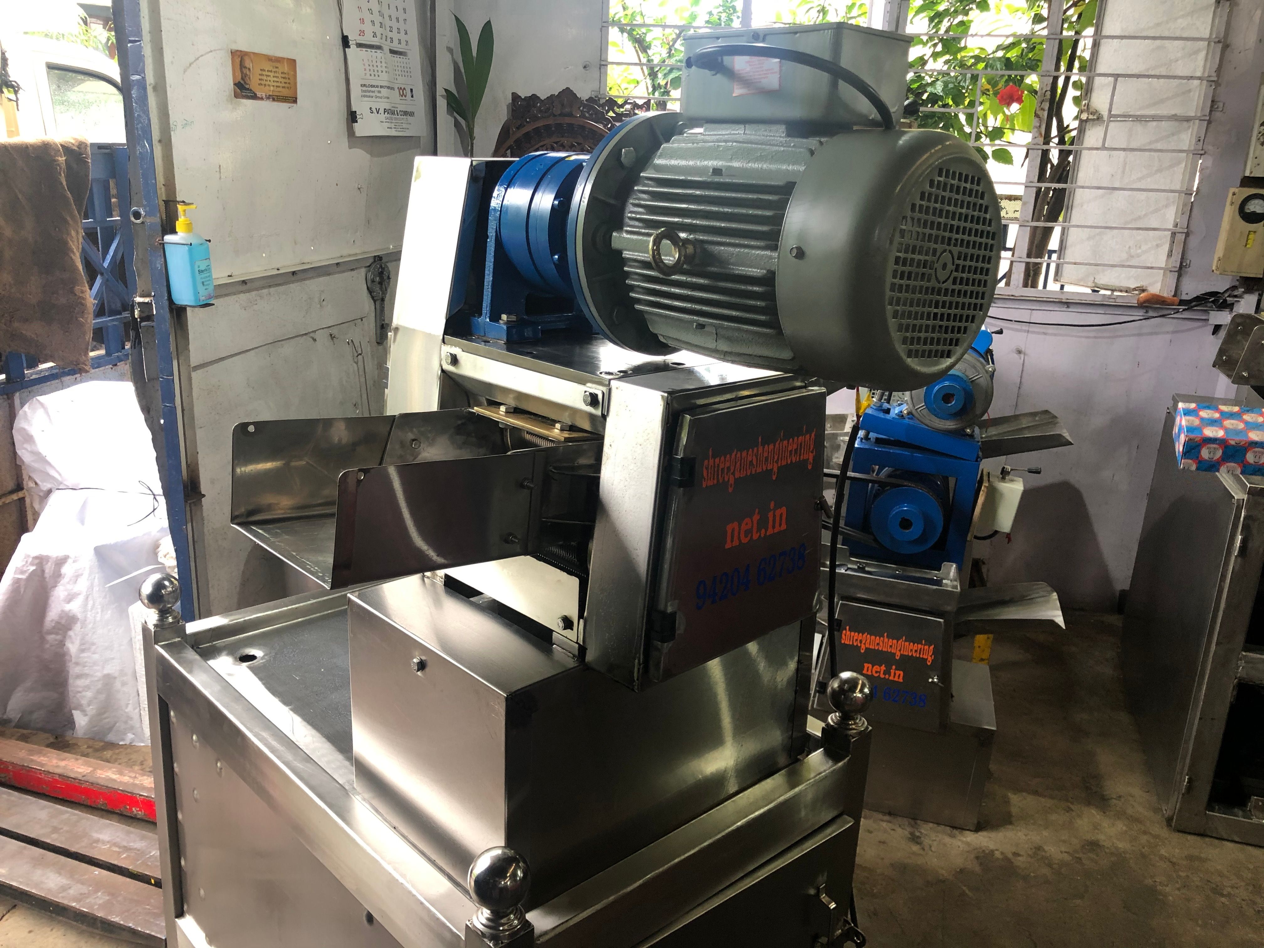 Table Top 2 Hp 165 mm Sugarcane Juice Machine