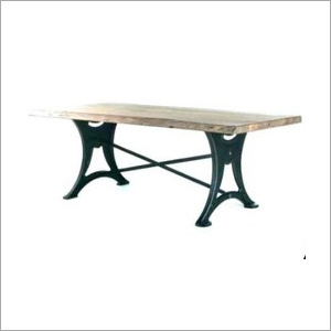 Wooden Glossy Table
