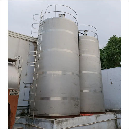 40 KL Vertical Milk Storage Tank