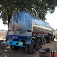 32 Kl Road Milk Tanker - Color: Silver (polished Stainless Steel)