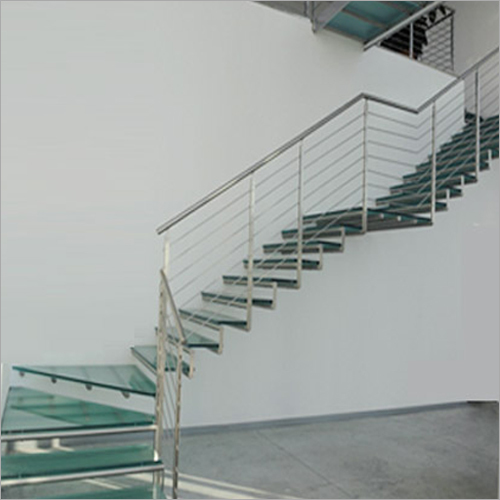 SS Square Baluster Glass Step Horizontal SS Pipe Stair Railing