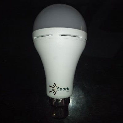 9 watt Rechargeable Led Bulb AC-DC