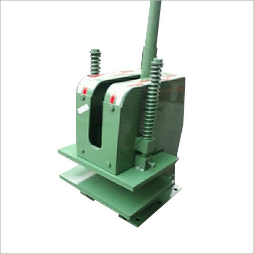 MS Manual Slipper Sole Cutting Machine