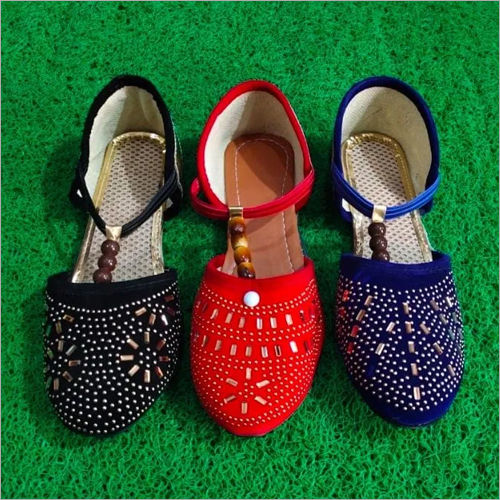 Ladies outlet belly chappal