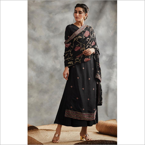 Ladies Black Kimora Fitoor Silk Base Suit