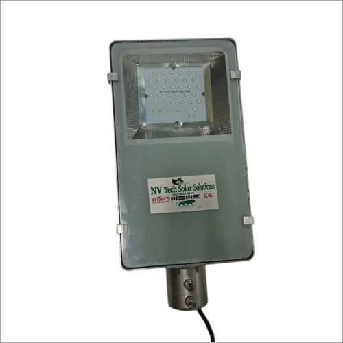 15 Watt Solar Semi Integrated Street Light