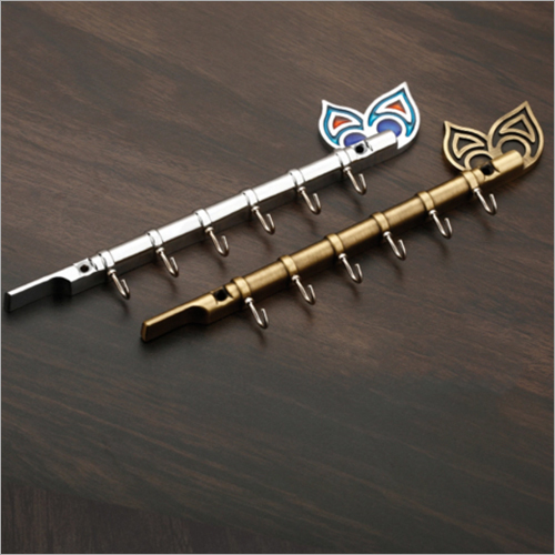 Murli Design Metal Hanger