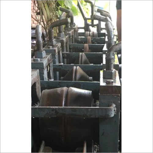 U Side And Bottom Forming Machine