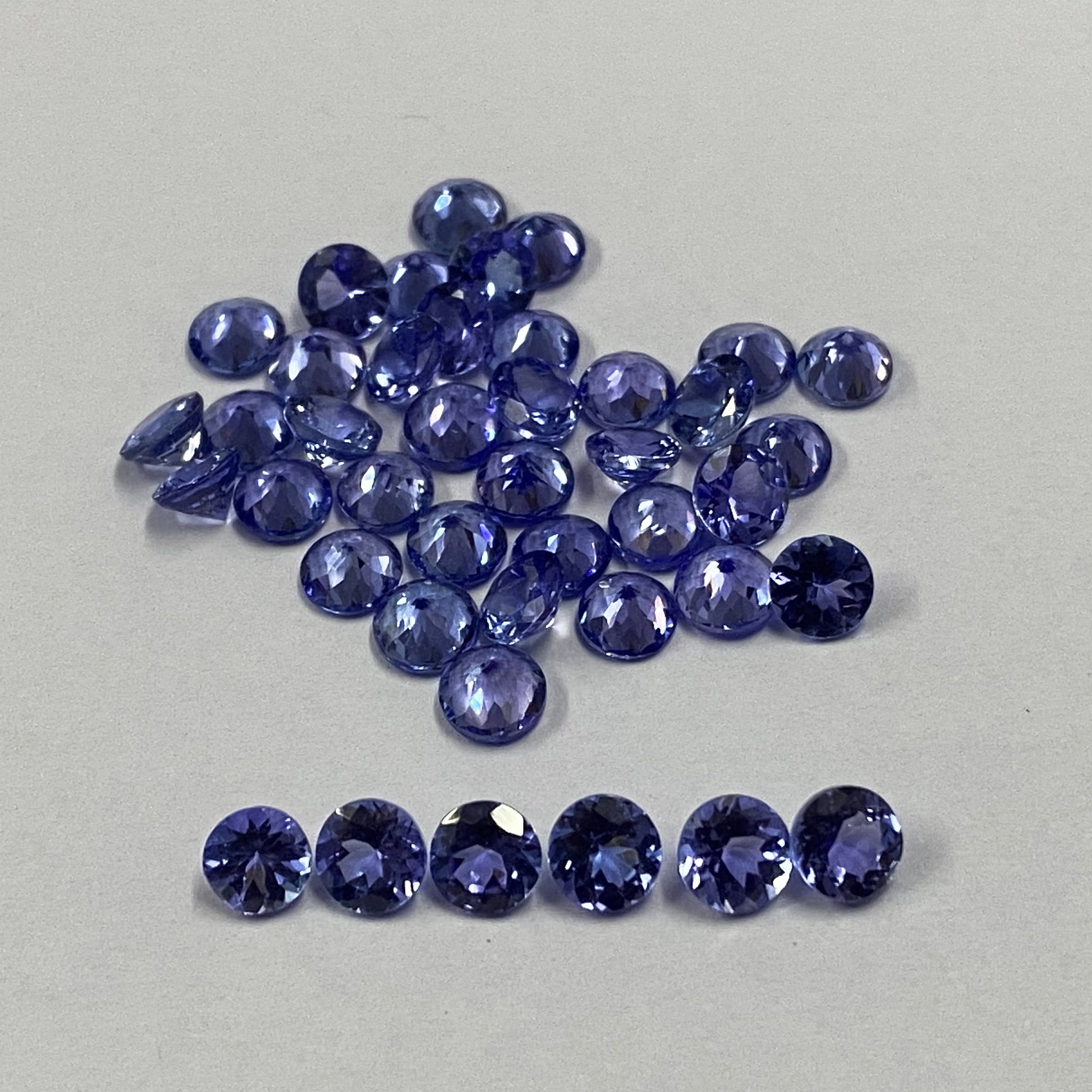 5mm Tanzanite Faceted Round Loose Gemstones