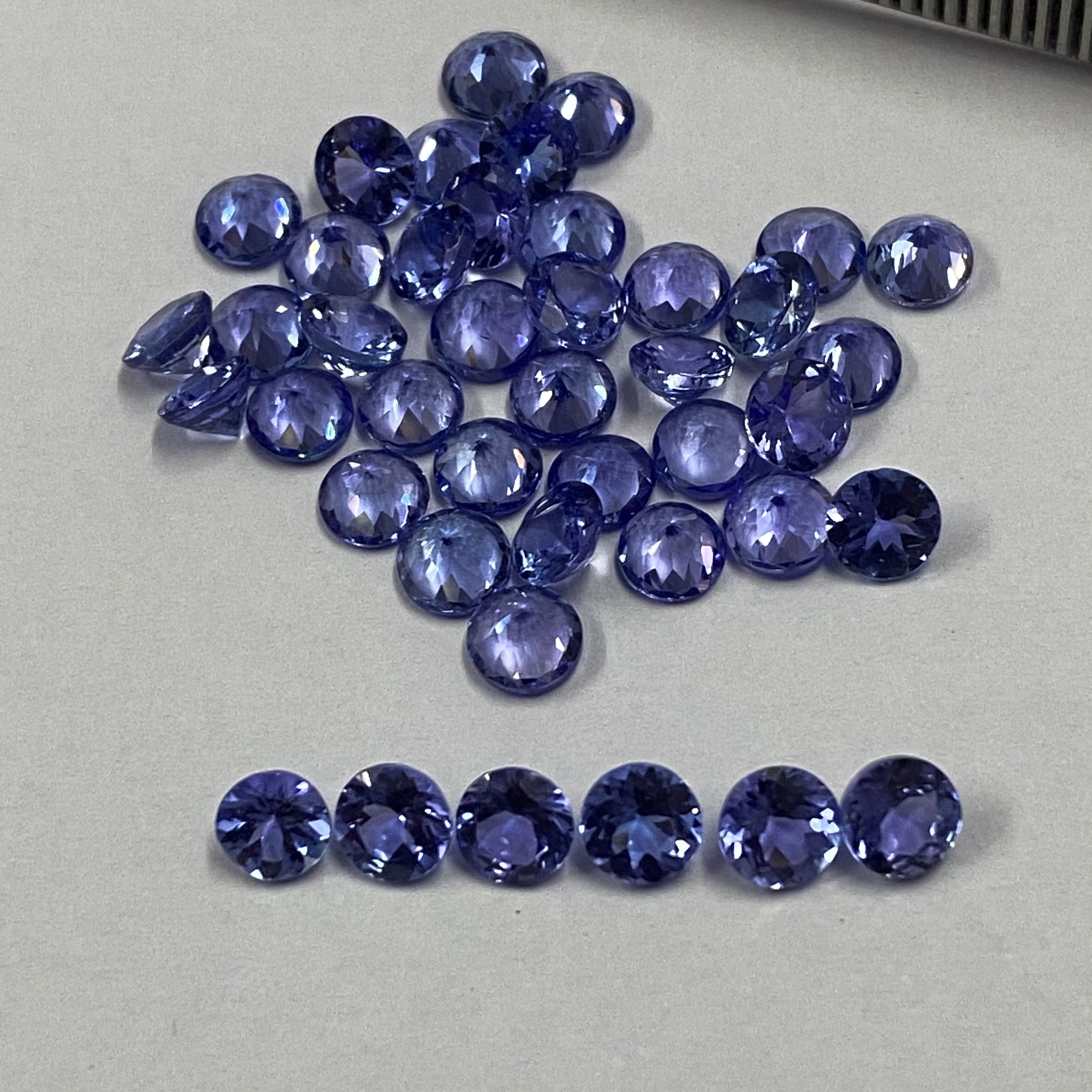 7mm Tanzanite Faceted Round Loose Gemstones