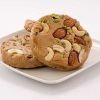 Sohan Halwa - 8cm Diameter, 250 Grams | Perfect Gifting, Premium Nuts, Sweet Treat, Unique Texture, Winter Delicacy