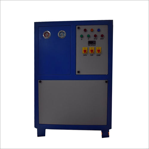 Industrial Online Chiller Voltage: 240-440 Volt (V)