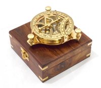 4.5 inch Nautical Sundial Compass With Wooden Box