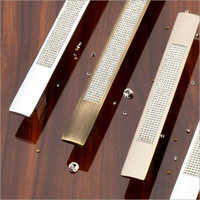 Zinc Stellux Crystal Cabinet Handle