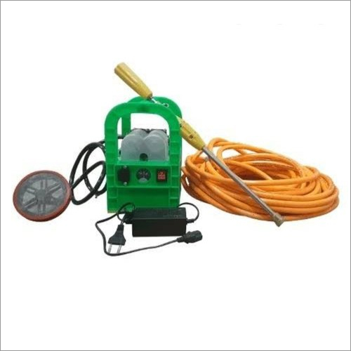 Portable Sprayer With Double Motor Spray Pump Gun And Pipe at Best