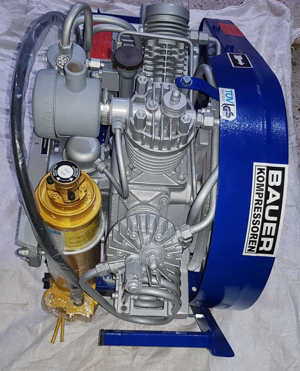 Bauer Capitano Model Breathing Air Compressor