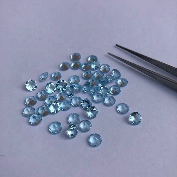5mm Sky Blue Topaz Faceted Round Loose Gemstones