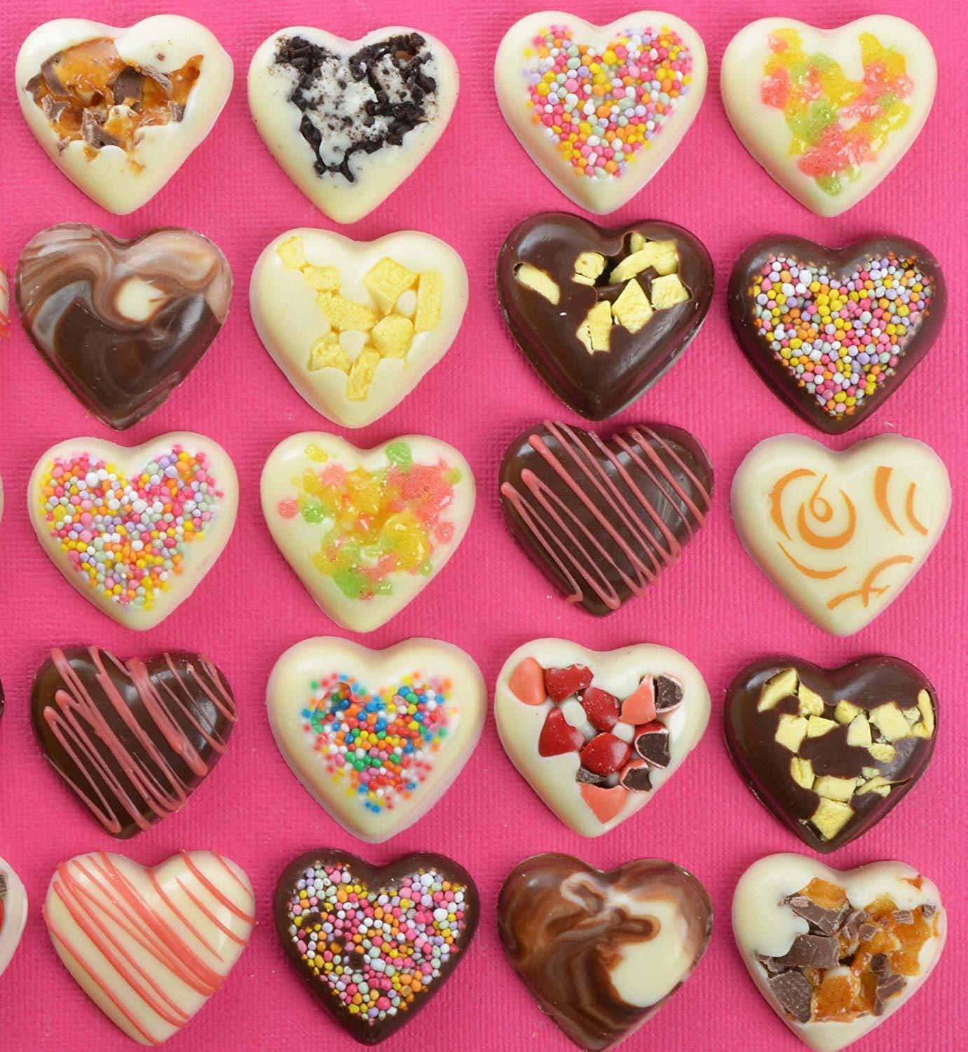 HEART SHAPE DESIGN CHOCOLATE MOLD