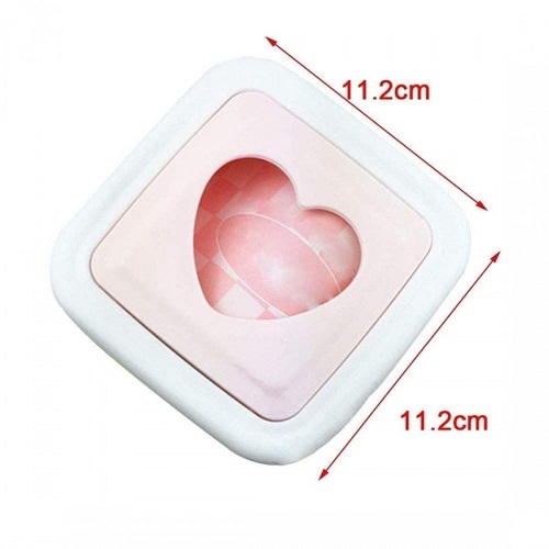 HEART-SHAPED SANDWICH CUTTERS