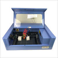 Mobile Screen Guard Cutting Machine