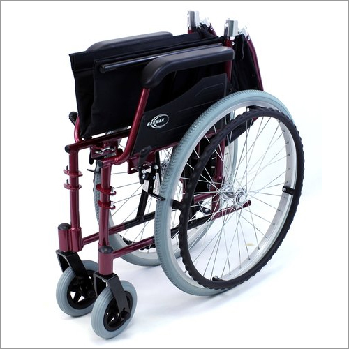 Folding Wheel Chair By SAMEEKSHA LIFE SAFETY EQUIPMENTS INDIA PRIVATE LIMITED