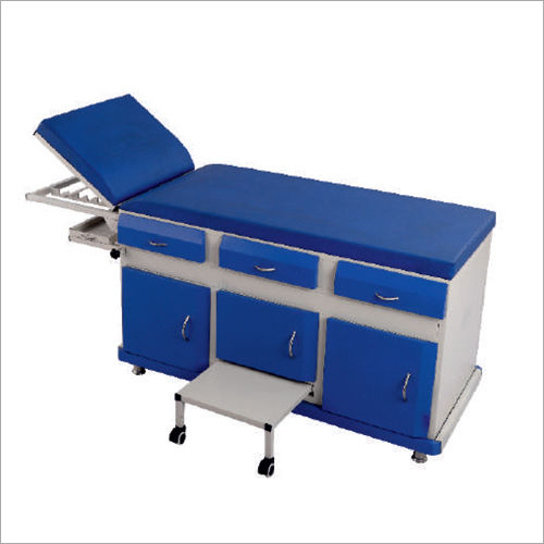 Kw 493 - Examination Couch Deluxe - Furniture Type: Hospital Cart