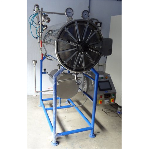 Ss Cylindrical Autoclave Chamber Size: In Liter Capacity