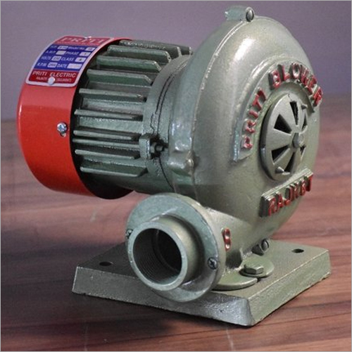 Green/White Electric Low Pressure Blower