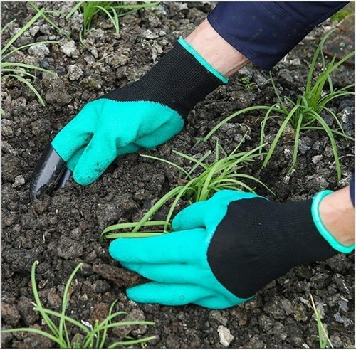 GARDENING GLOVES