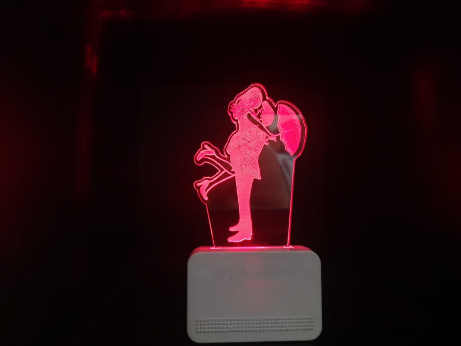 3D ACRYLIC LOVE COUPLE WITH UMBRELLA NIGHT LAMP
