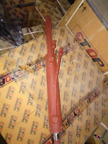 STEERING CYLINDER