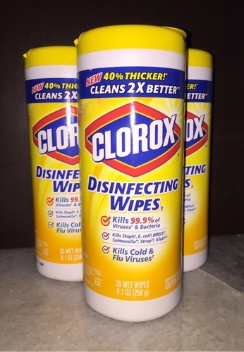 White Clorox Disinfecting Wet Wipes