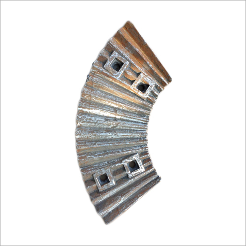 Side Liners - Mn Steel Cast , Industrial Use, Corrosion Resistant, Durable Design, Long Functional Life