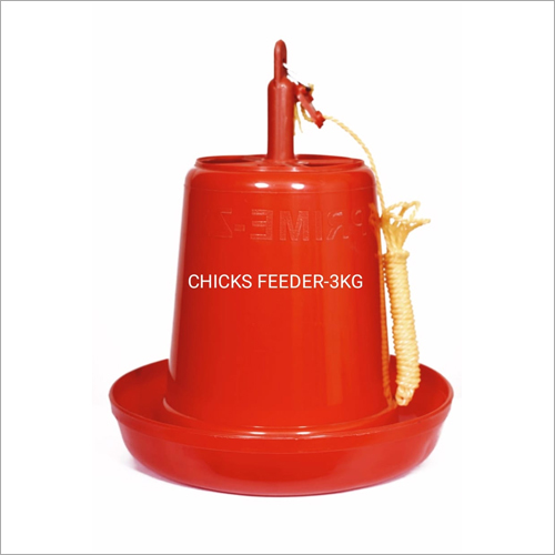 Red Poultry Plastic Chicks Feeder