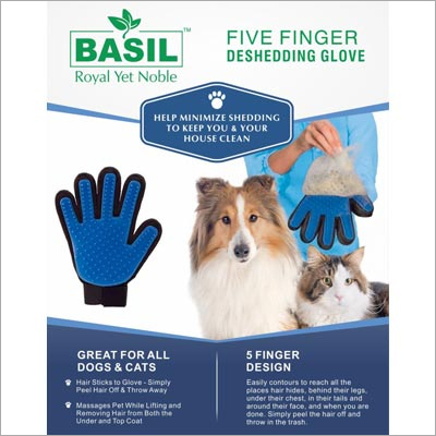 Basil Deshedding Glove