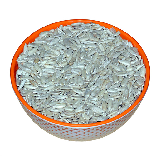 Roasted Sun Flower Seeds Namkeen Fat: Nil Percentage ( % )