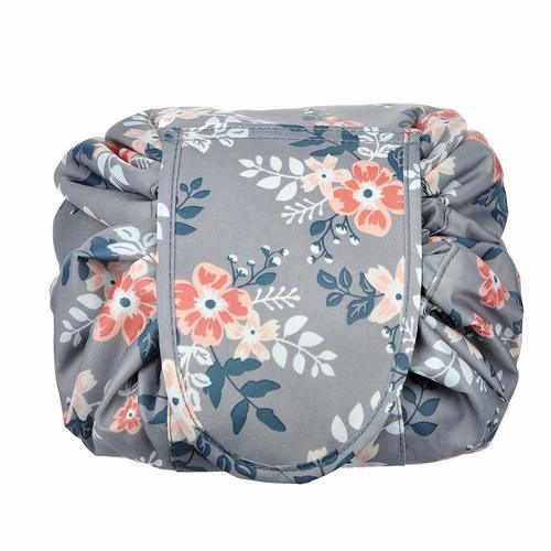 Lasy Traveling Cosmetic Bag