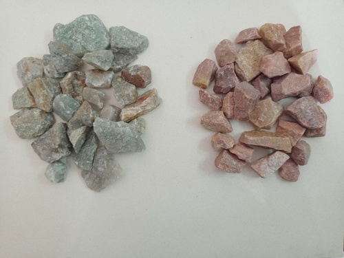 Pink And Green Crushed Aggregate For Landscape Decoration