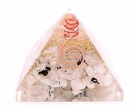Rambo Moonstone Chips Orgone Pyramid