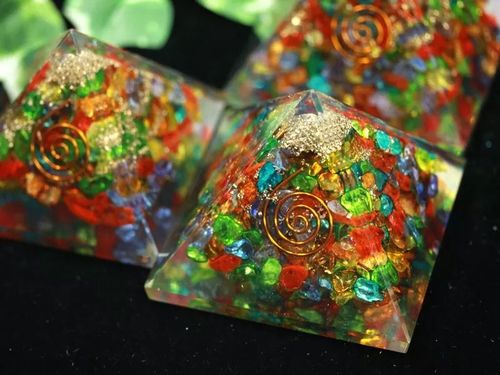 Multi Color Chips Orgone Pyramid