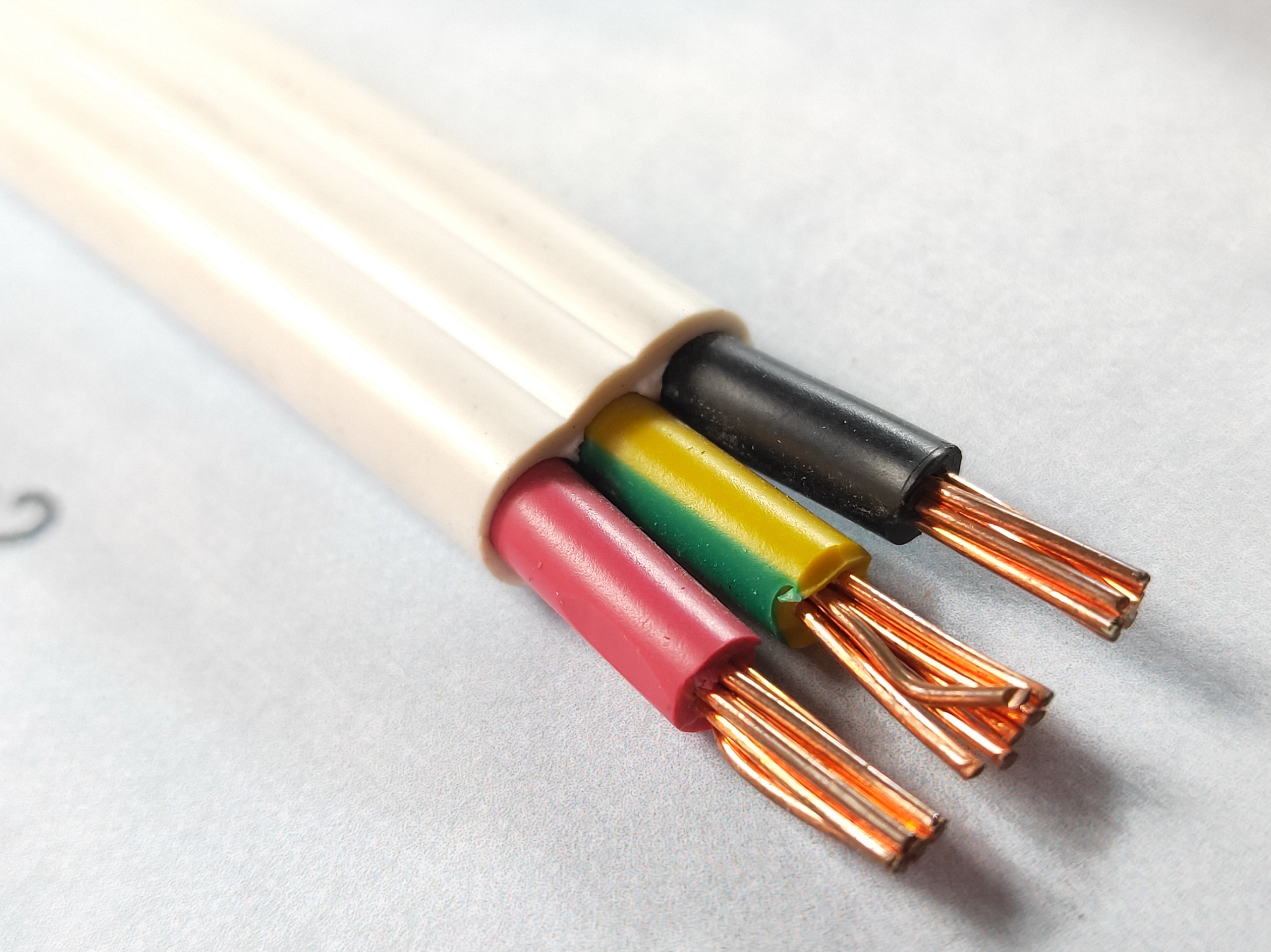 NSPV 2.5 mm Twin And Earth 2C And E Twin And Earth Cable