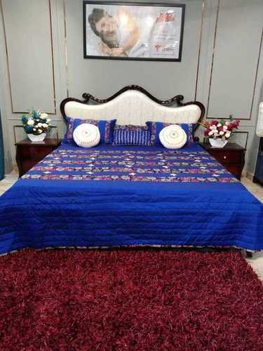 Bedding set By GURUNANAK HANDLOOM PVT. LTD.