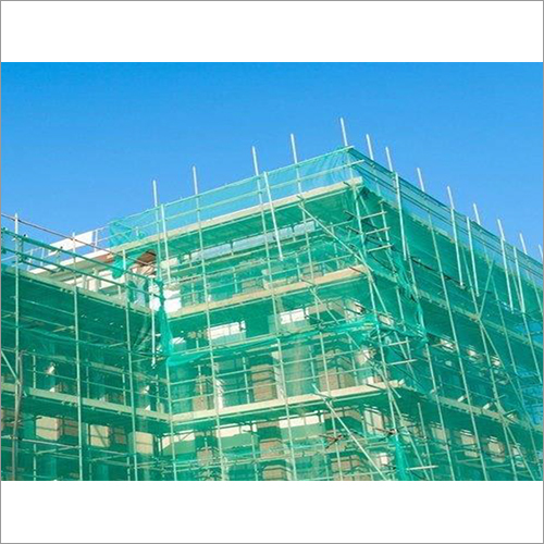 Building Safety Net - Polyethylene, 10mm x 10mm Mesh Size, Green Color, 100g/mÂ² Weight, 1000N/5cm Tensile Strength, Fire Retardant