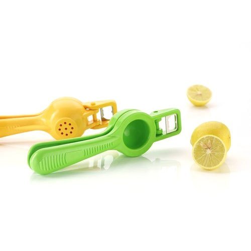 plastic-lemon-squeezer-500x500