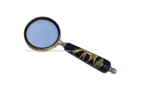 Deer Printed Design Black MOP Handle Magnifying Glass