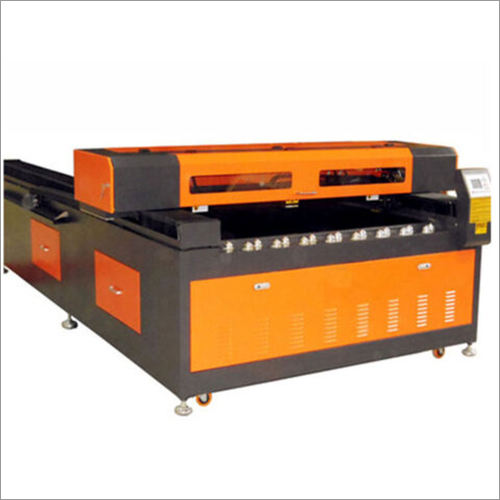 Cnc Co2 Laser Cutting Machine - Applicable Material: Plywood