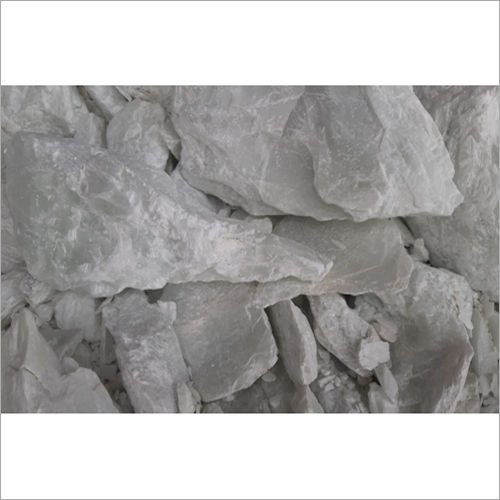 Pure Soapstone Lumps Application: Pharma