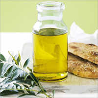 Curry Leaf Oil