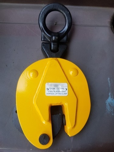 1 Ton Vertical Lifting Clamp By GENERAL LIFTING EQUIPMENTS